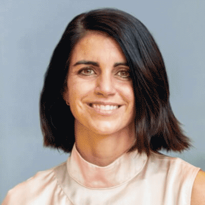 Dr. Isabela del Alcazar